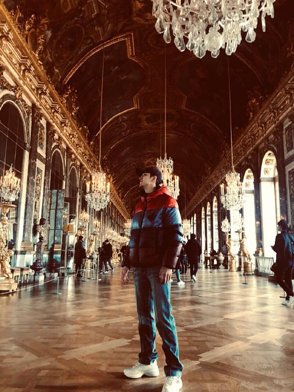 金瀚高领牛仔套装,金瀚休闲穿搭帅气型男范