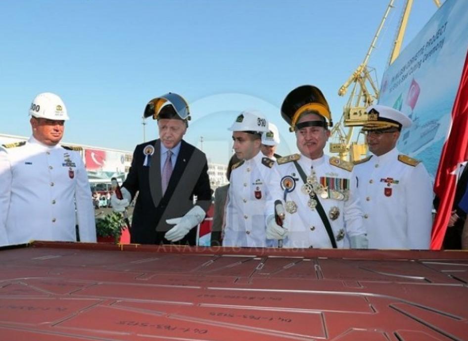 巴基斯坦确认购买土耳其护卫舰，单价高达3多亿美元，都够买054了