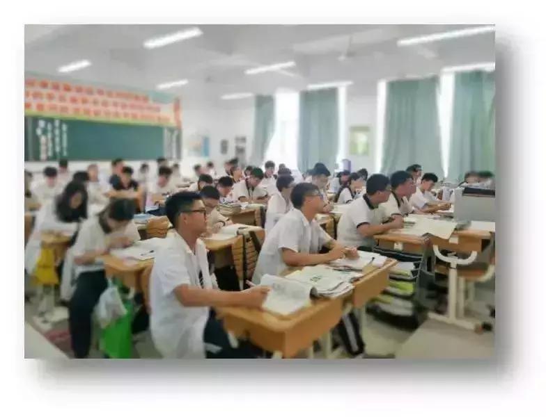 惠州光正实验学校完整版,惠州光正实验学校李梓翔