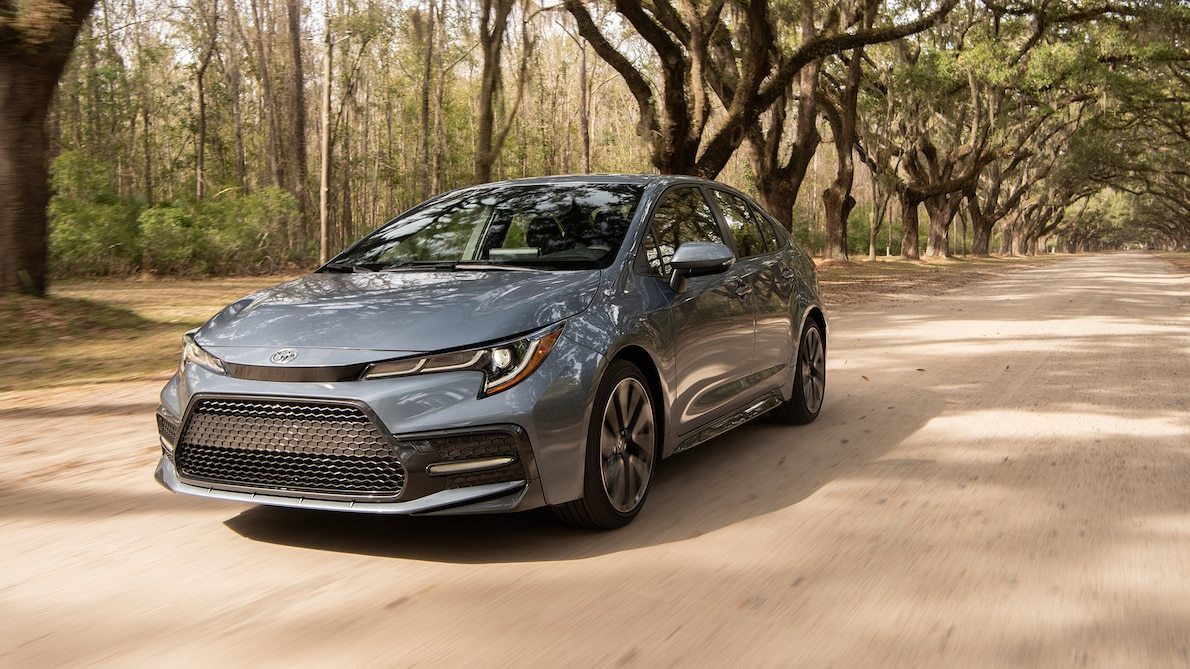 丰田卡罗拉双擎试驾感受,丰田卡罗拉试驾车内感受