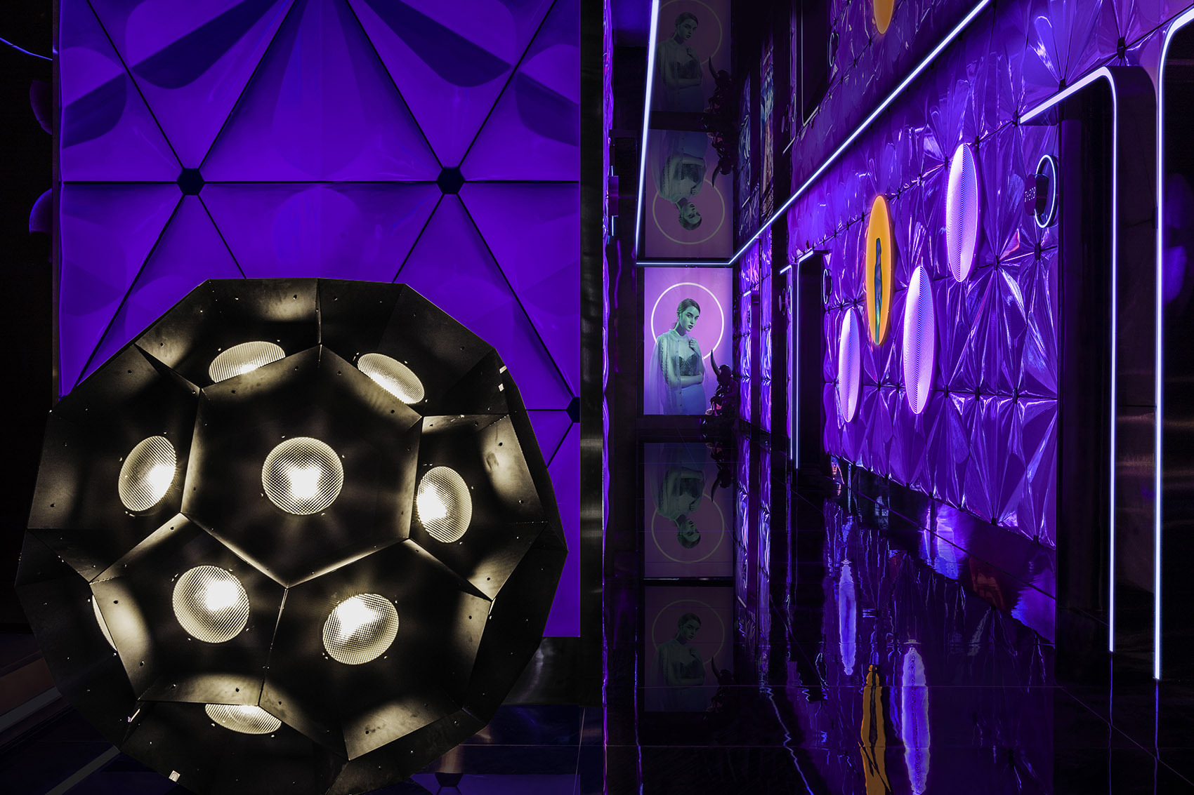 ktv濞变箰绌洪棿璁捐,澶╂偊ktv璁捐