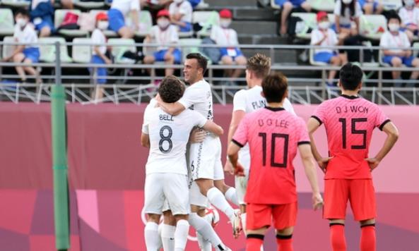 0-1！奥运会爆大冷：韩国队轰然倒下，新西兰史上首胜，创造历史