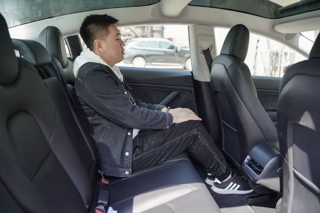 特斯拉最先进的车型是哪款,特斯拉models2021款plaid版