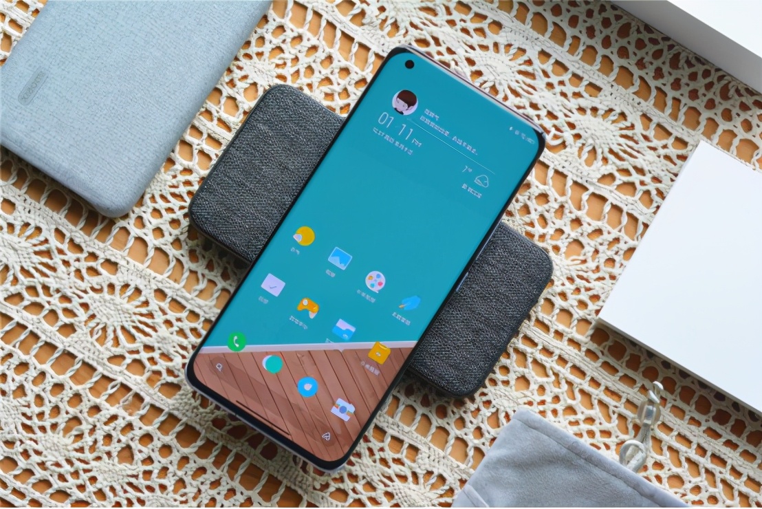 小米11能否再度成为真香旗舰机,小米11算旗舰机