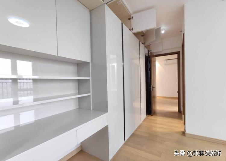 刚交钥匙的万科精装房，效果明亮清新，整体非常满意，忍不住晒晒