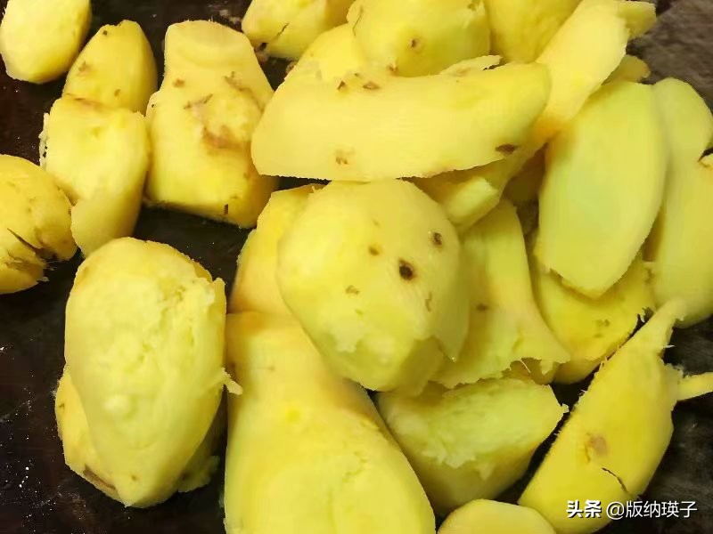 好吃的猪脚姜醋，煲时要不要放水呢？做法值得借荐，你也来试试