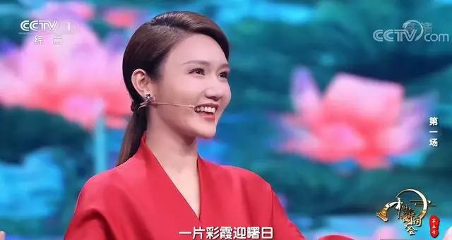 董卿诗词大会开场白第五季,中国诗词大会第五季第一场开场白