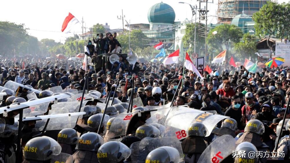 印尼零食工厂 (印尼的零食工业)