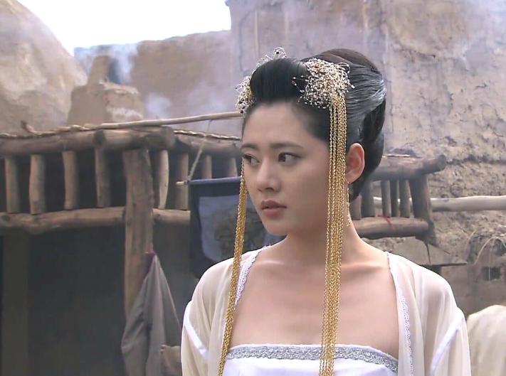 妖艳和妩媚古装,中国古装惊艳韩国明星