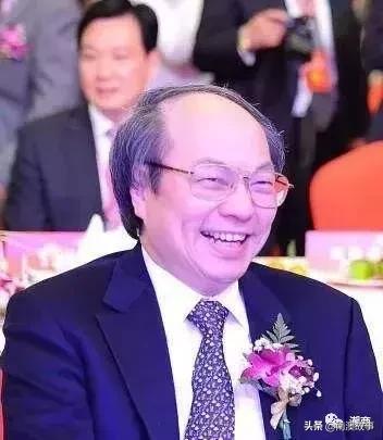 杰出工业家奖，食品大王，这位曾被日本视为财神爷的潮汕商人是谁