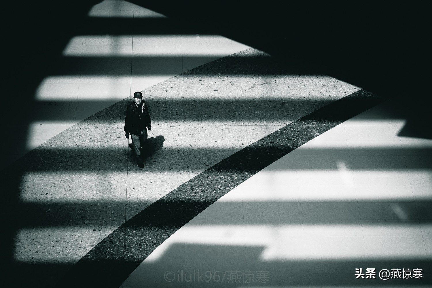 索尼除了24105还有哪些经典镜头,索尼40-2.5镜头评测