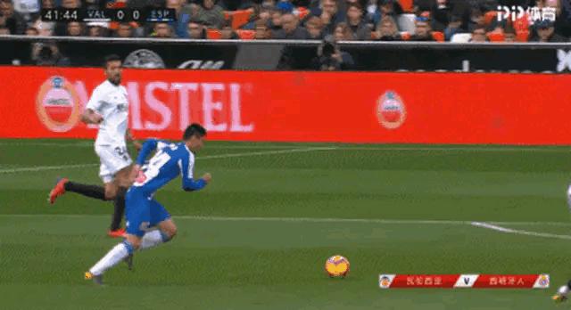 【足球迷之GIF】高球倒下了，国足再也起不来:盘点一波操作零杠五