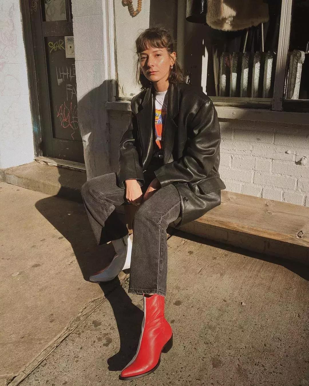 穿中筒靴明星们都爱穿,明星都爱穿的鞋子