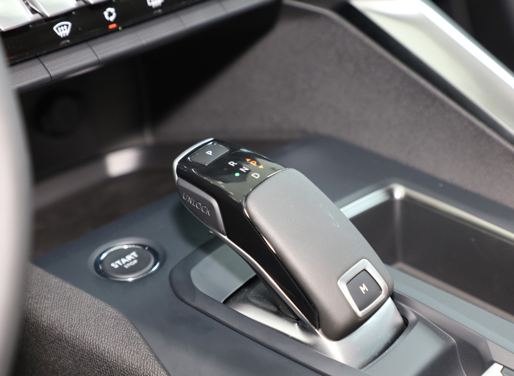 标致5008七座旗舰版16万,标致5008suv裸车价