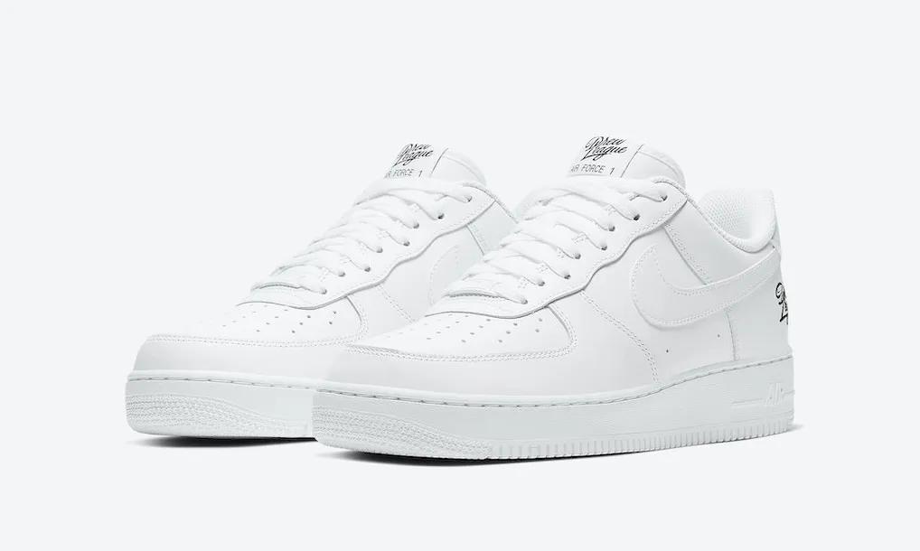 「每周联名X讯」众人骂丑，价格却直逼倒钩的鞋究竟长什么样？