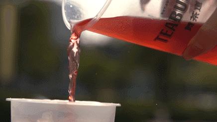 每次经过丰乐路，我都会下车买一杯舞茶道