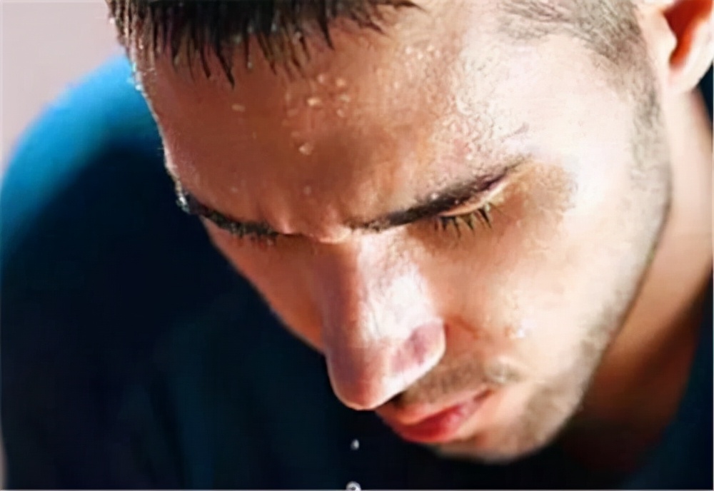 身体虚一吃补药就上火怎么办,身体虚喝了中药越补越虚怎回事