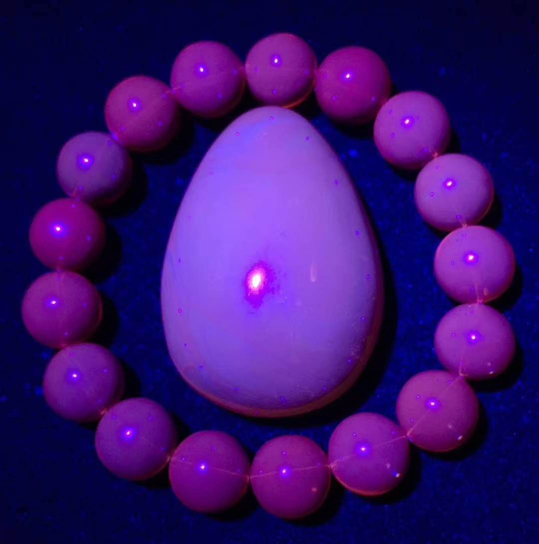 琥珀蜜蜡的四大禁忌,文玩的五毒四害