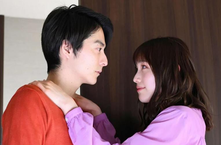 我居然被小三圈粉了！盘点5位“人气辗压正宫”的爆红小三