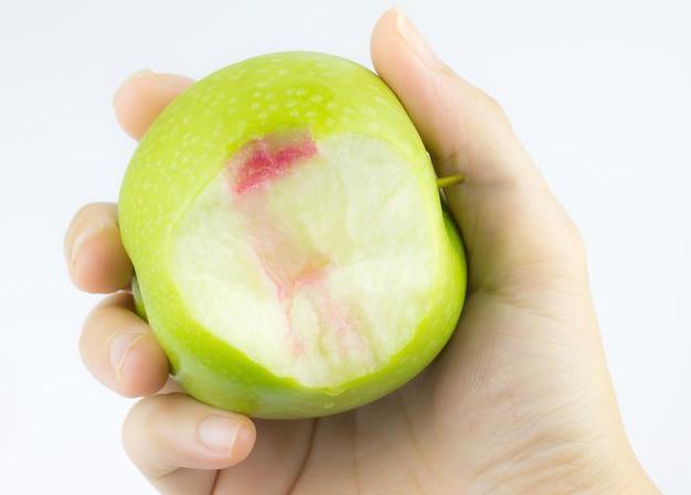 两面针护龈防出血,牙龈肿痛出血有何偏方