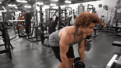 宽肩练窄最简单的方法,把肩练宽要练哪里