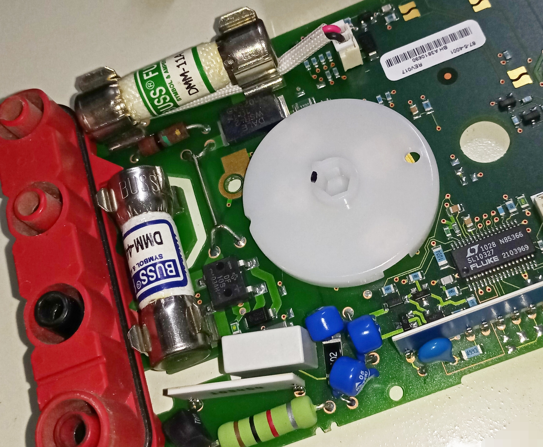 福禄克2万多万用表,福禄克87v拆解