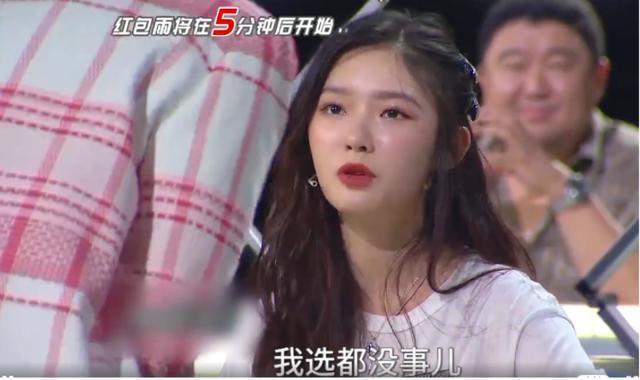 林允自曝买盗版电影和A货，原来女神这么接地气