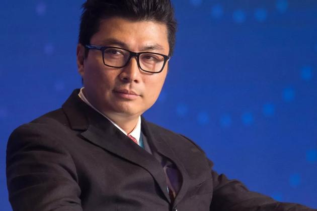 顺丰老总王卫，从白手起家到坐拥千亿，花旗银行家愿花1000万见面