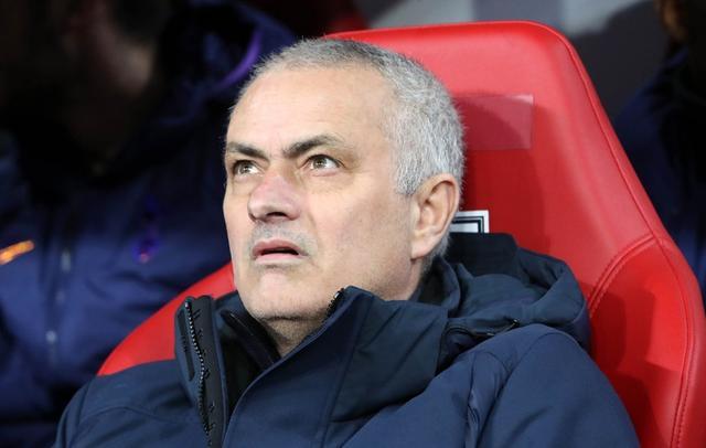 魔力鸟穆里尼奥国米执教生涯,穆里尼奥在罗马感受到温格的无奈