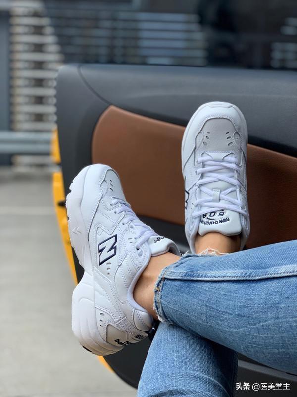 颜值高又百搭的球鞋推荐,2019女生最值得买的几双联名球鞋