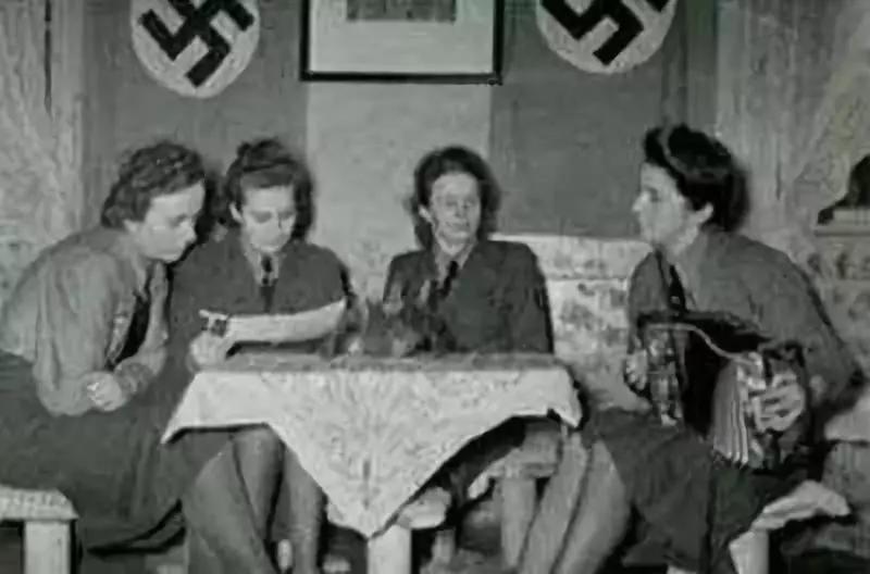 纳粹5大女魔头纪录片,纳粹女魔头有多恐怖