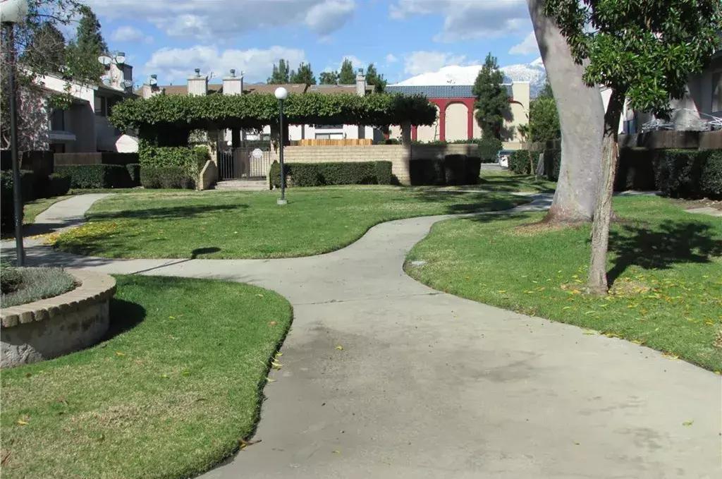 这地方三个月涨了4.1%！安大略高潜力值美房教你坐着赚钱！