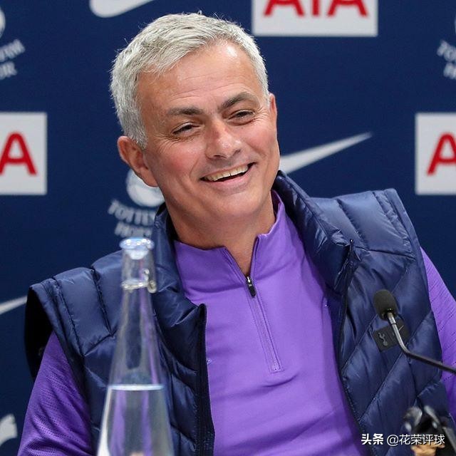 令人意难平的足坛转会交易,盘点足坛8大奇葩转会亏到家