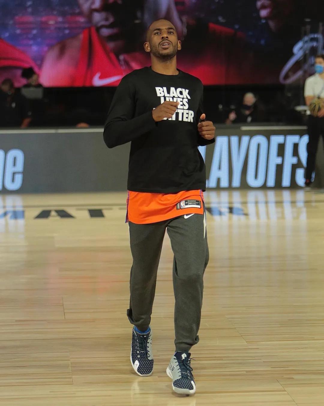 nba球员上脚科比球鞋系列,nba球星鞋王塔克在哪支球队