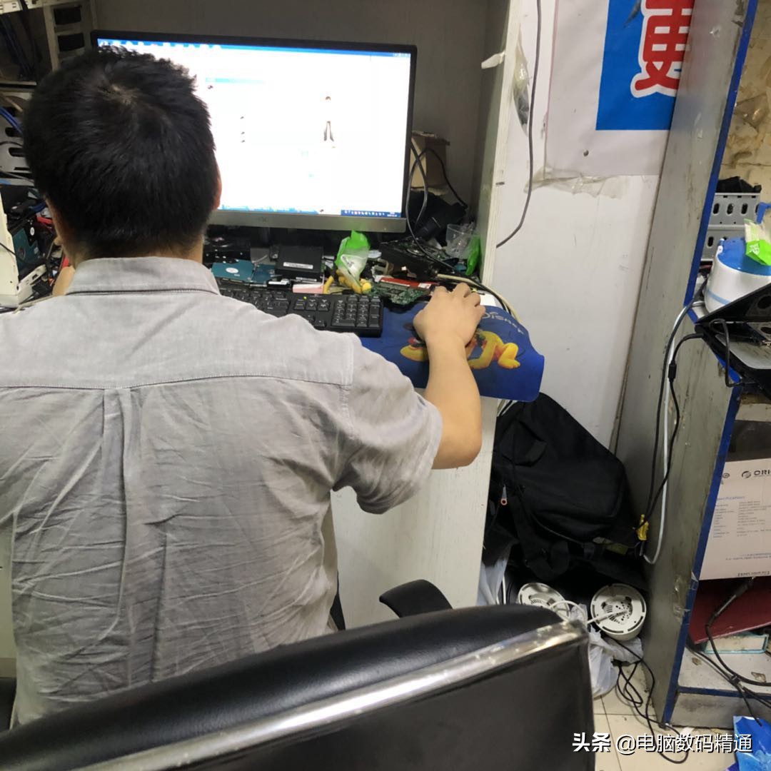 帮忙出力不讨好,硬盘有偿代保