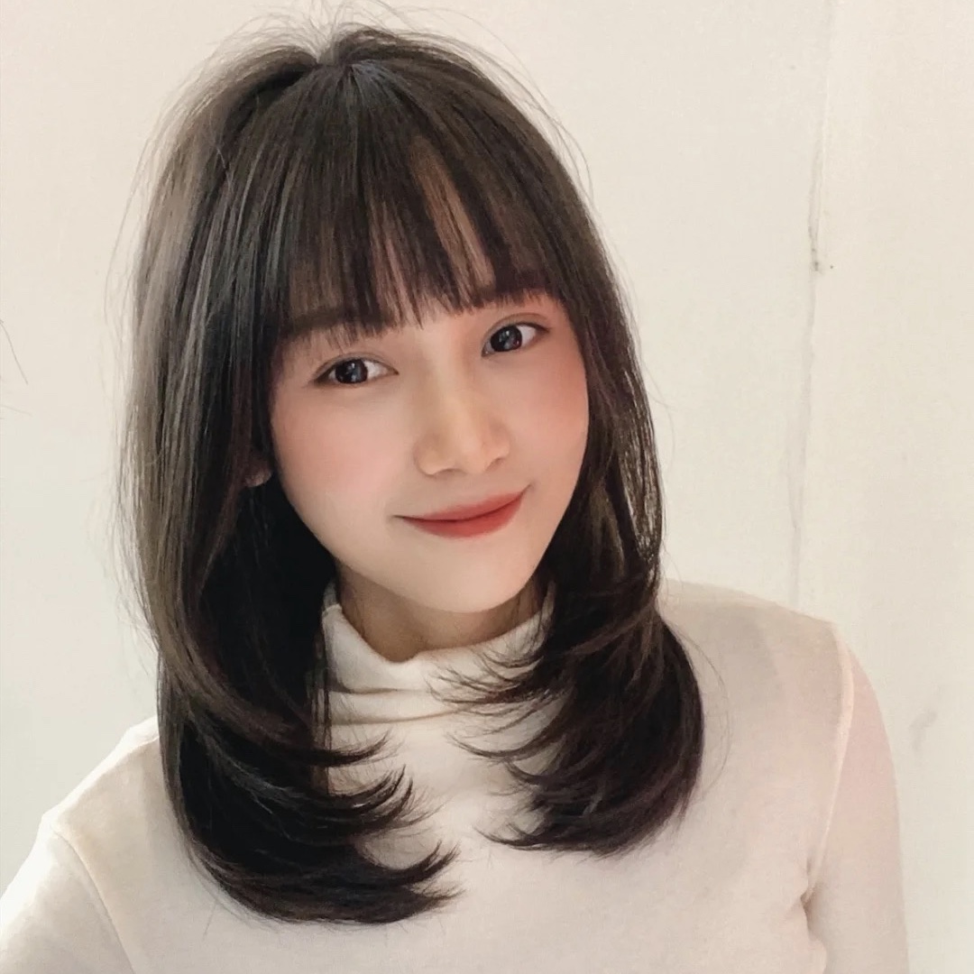 胖女生的刘海该怎么剪好看,脸胖的女生适合什么刘海