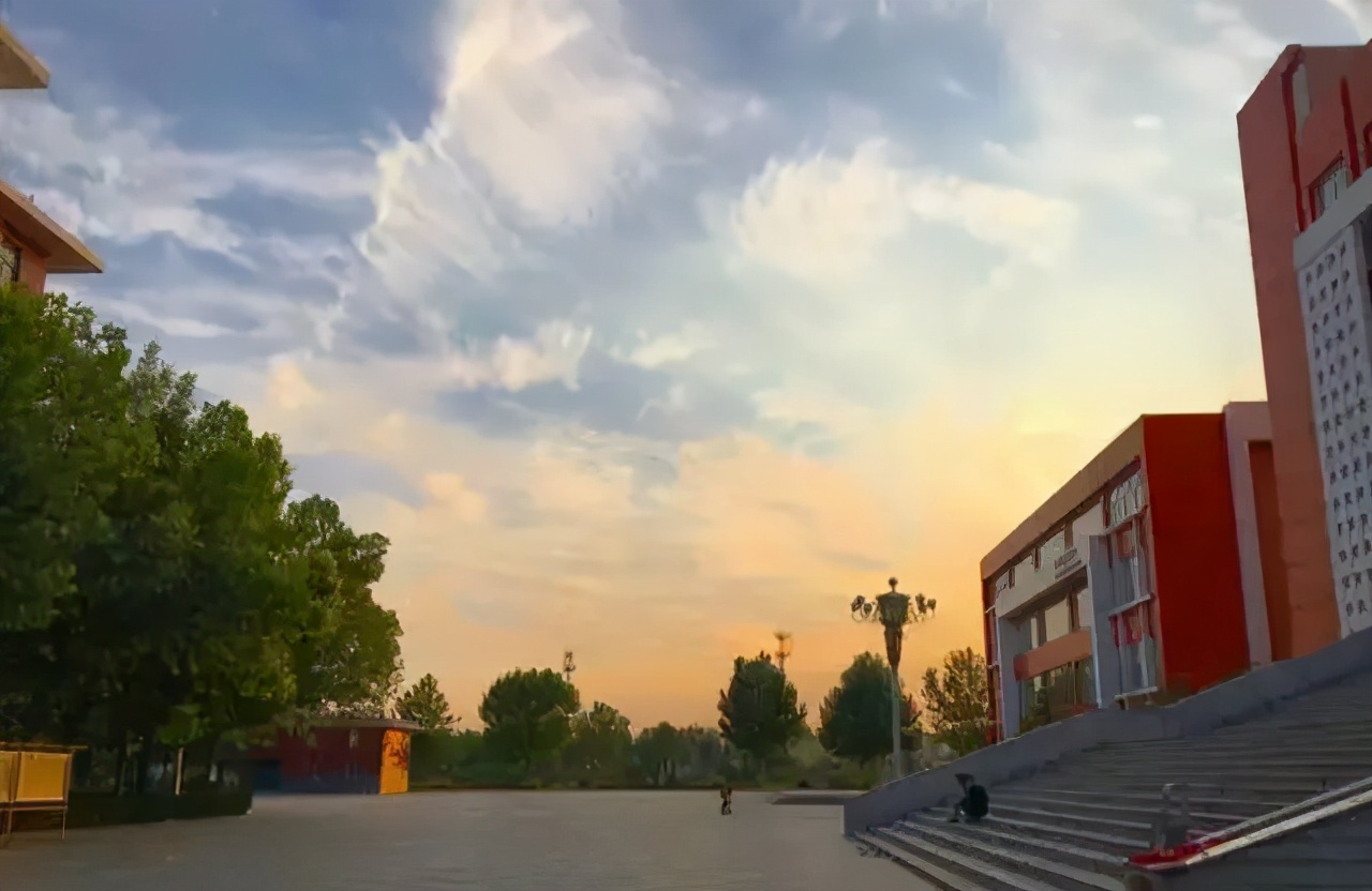 学姐带你看学校,学姐带你看直播