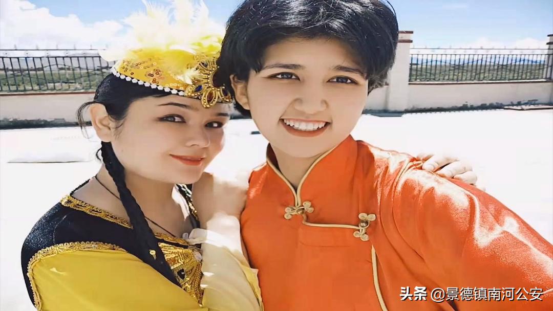 复旦川籍小姐姐,复旦小姐姐采访后续