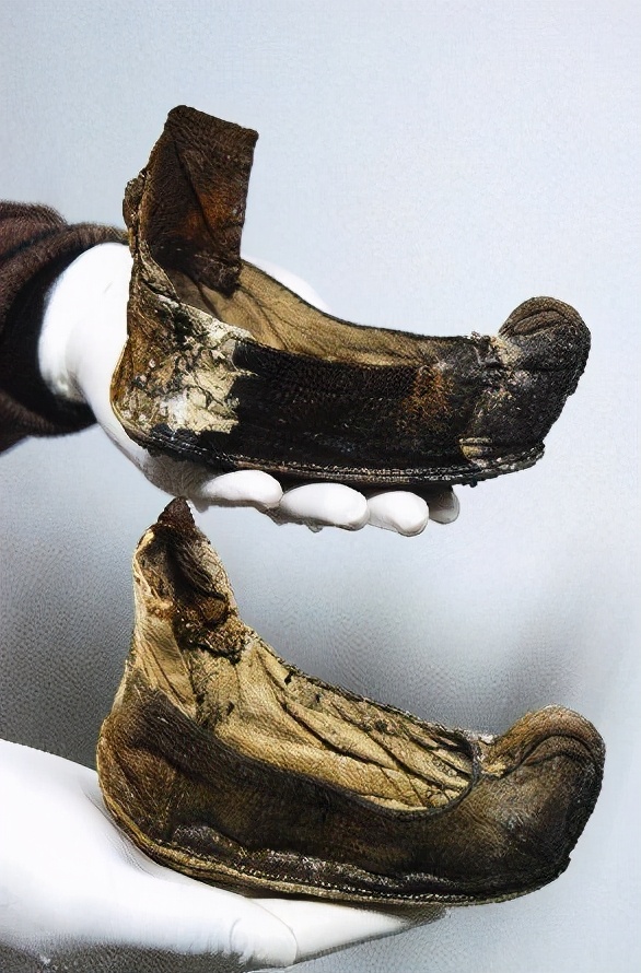 黄榦简介,黄荊简介