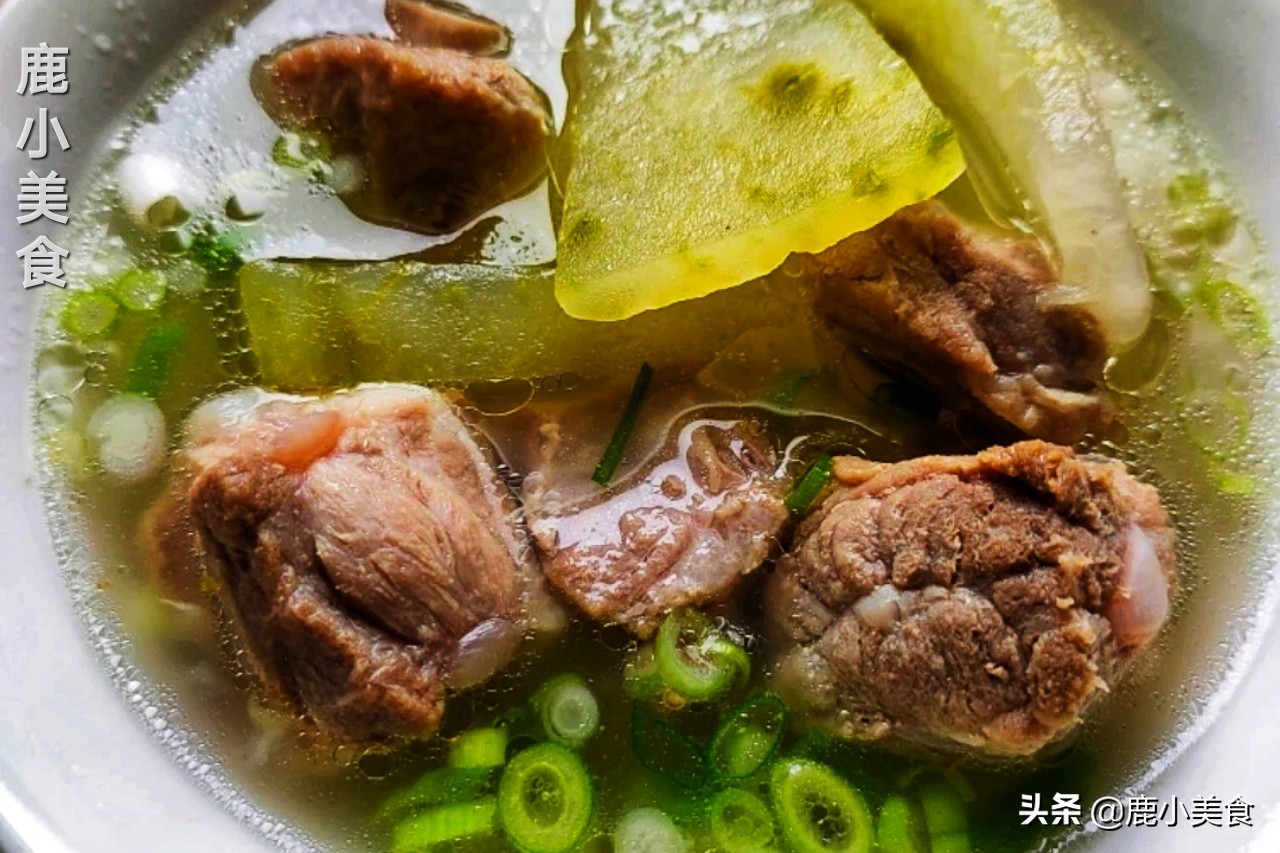 炖的排骨又老又柴？很多人不仅第1步错，还用错水，教你处理方法