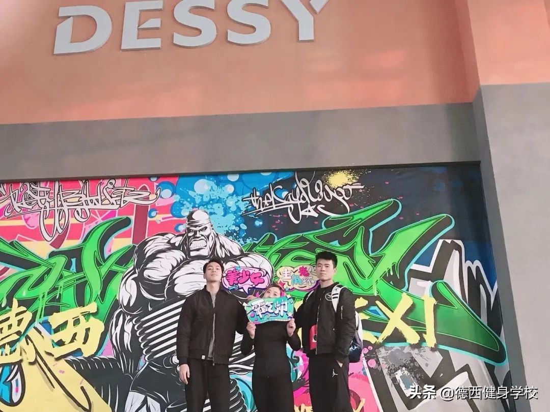 新手去健身房千万别找私教,新手健身房办私教有用吗现在