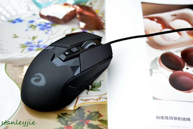 达尔优无线游戏鼠标评测,达尔优EM901无线游戏鼠标