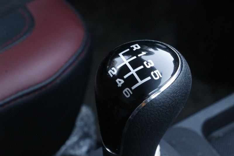 福田领航s1汽油版小卡新款排半,福田领航s1小卡之星双排5座