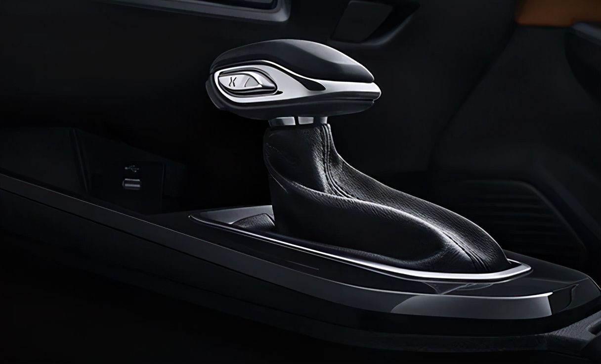 新一代长安福特福睿斯即将上市,福特福睿斯历代车型进化史