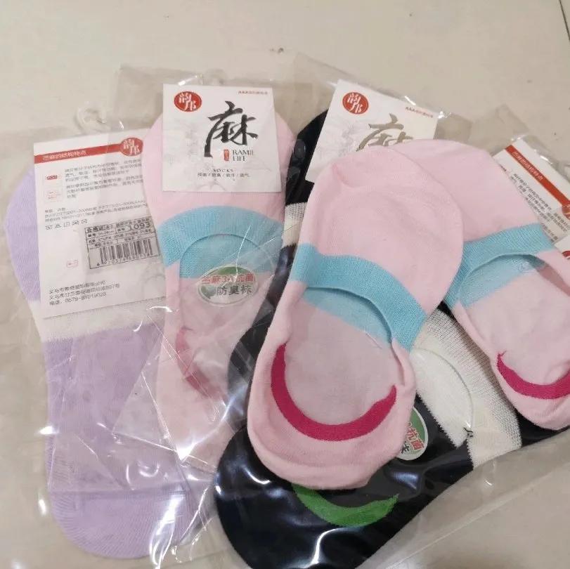 摆地摊卖什么比较简单一点,摆地摊你们都卖什么