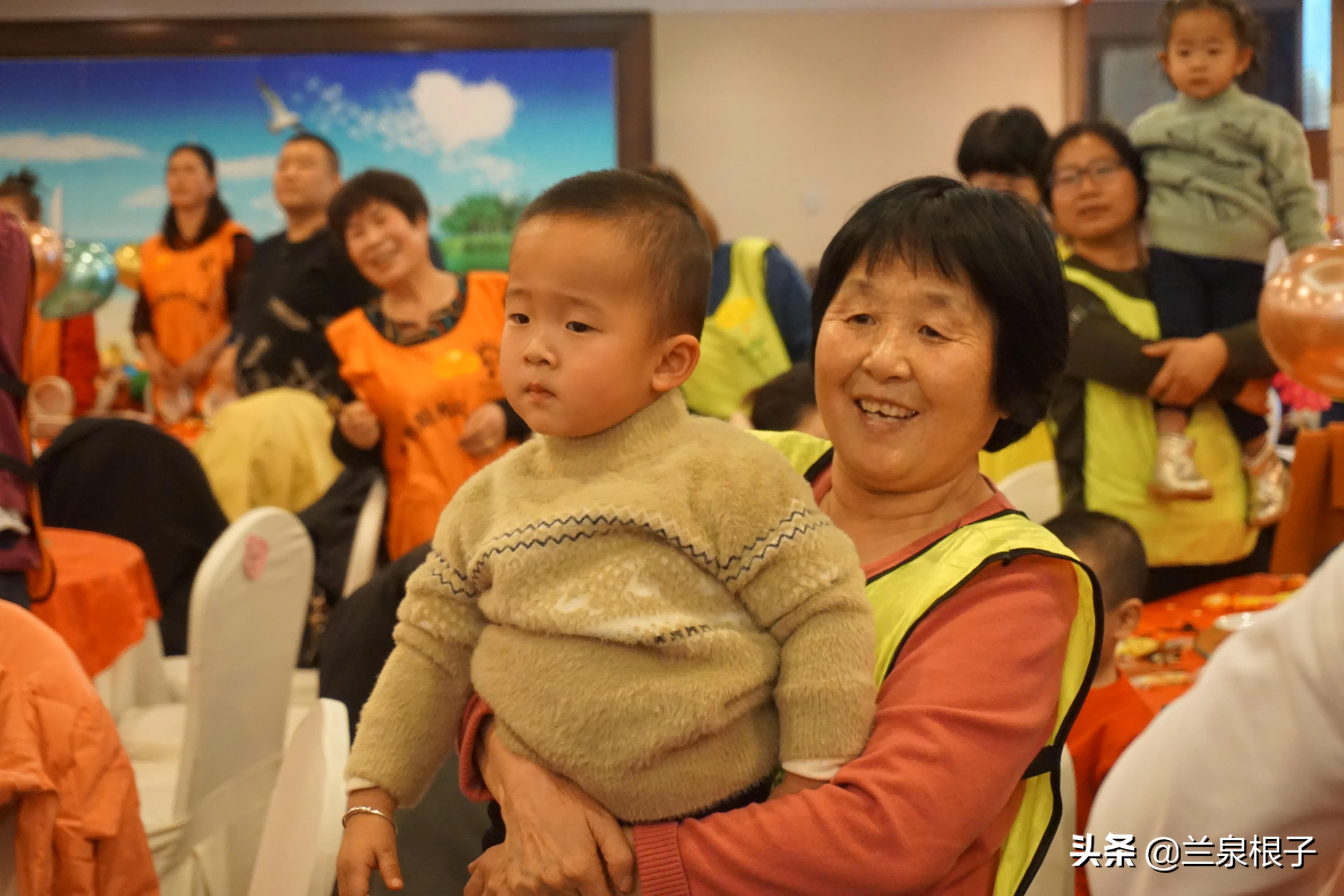 金色阳光幼儿园嘉年华,迎新年亲子活动幼儿园