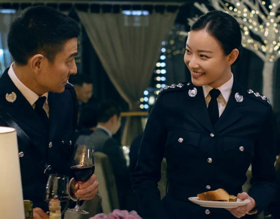 拆弹专家2值得看第2遍吗,拆弹专家2中细思极恐的细节