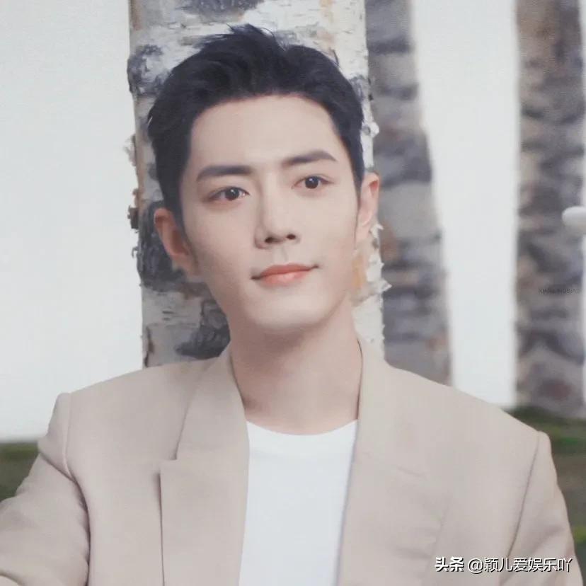 Roseonly直播活动！肖战未出场点赞数就破亿，观看人数破百万