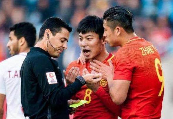 李铁考察沈阳背后：国足在这里打遍西亚无敌手，遇日韩则去南方