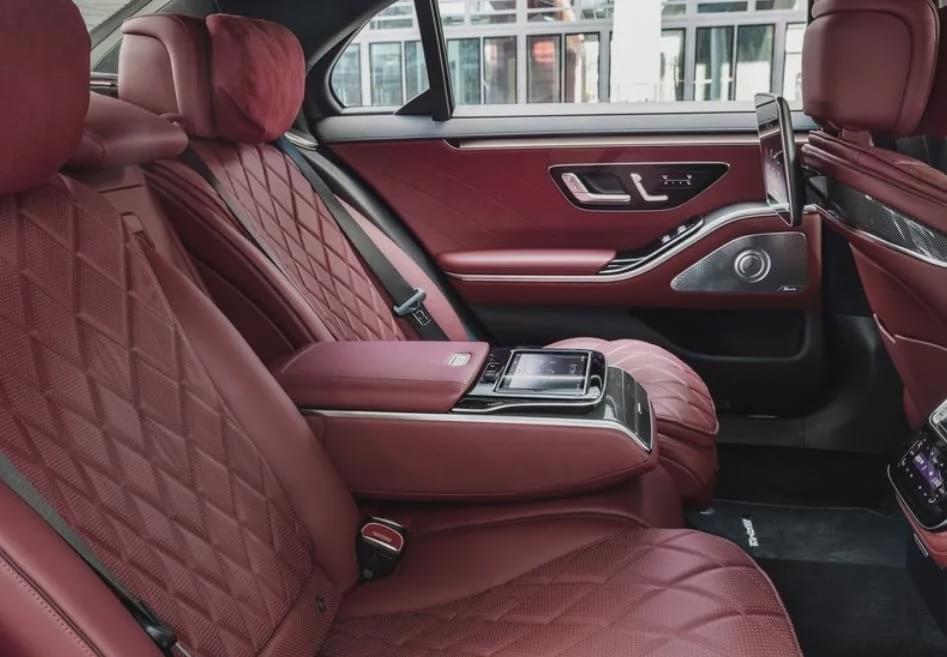 曾经的奔驰s级配置,曾经的豪华车型现在无人问津了